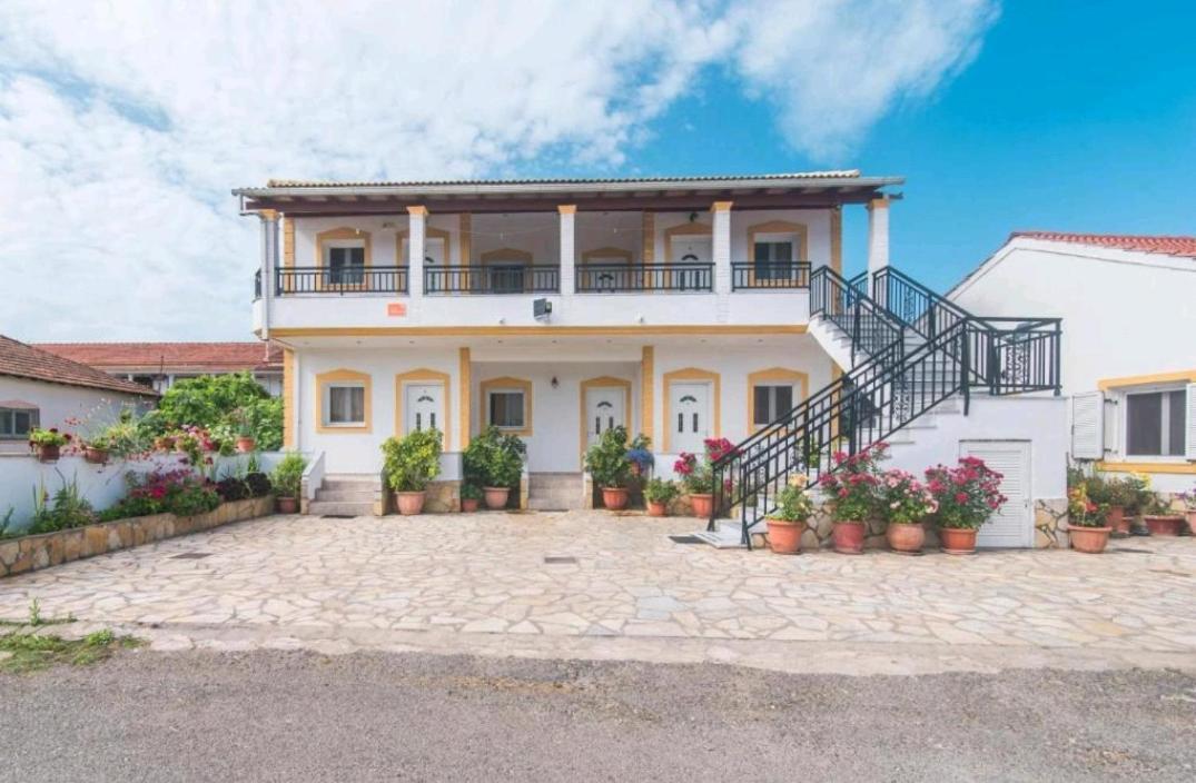 Aleka Apartment 6 Agios Georgios  Dış mekan fotoğraf
